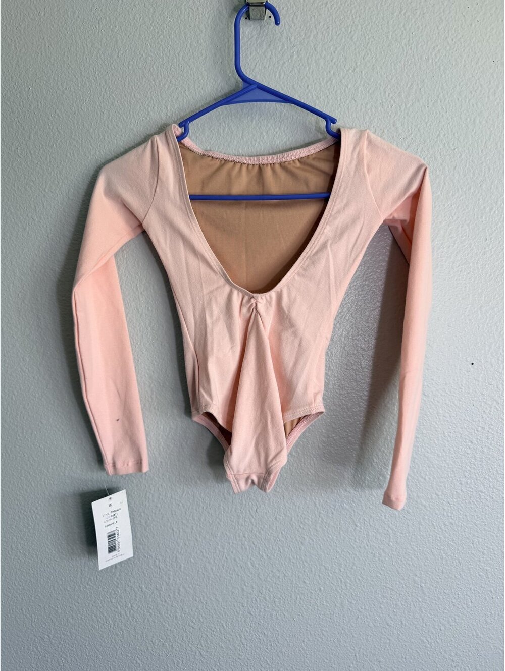 Theatricals Long Sleeve Dance Leotard V Back Light Pink Size IC - Picture 2 of 4